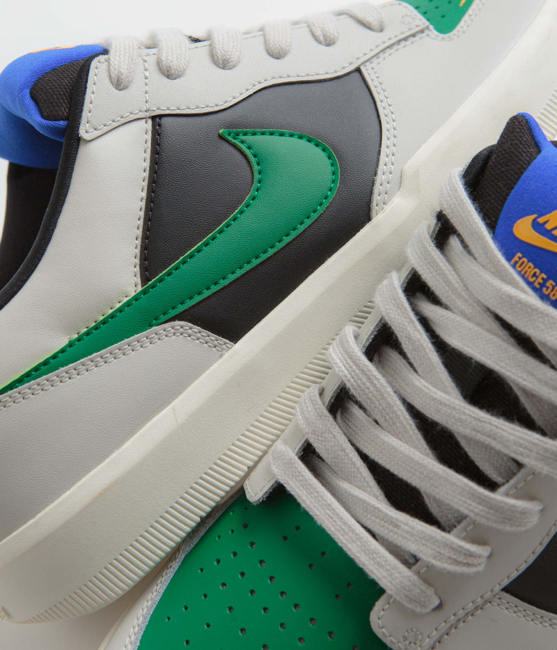 Nike SB Force 58 Premium Shoes in Light Bone and Malachite and Black - Sail