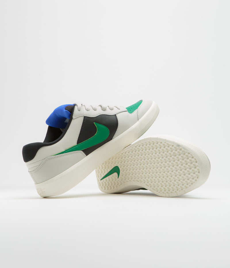 Nike SB Force 58 Premium Shoes in Light Bone and Malachite and Black - Sail