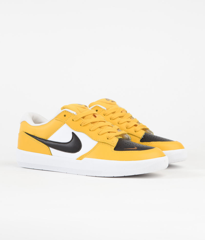 Nike SB Force 58 Premium Shoes in University Gold and Black and White - Pecan