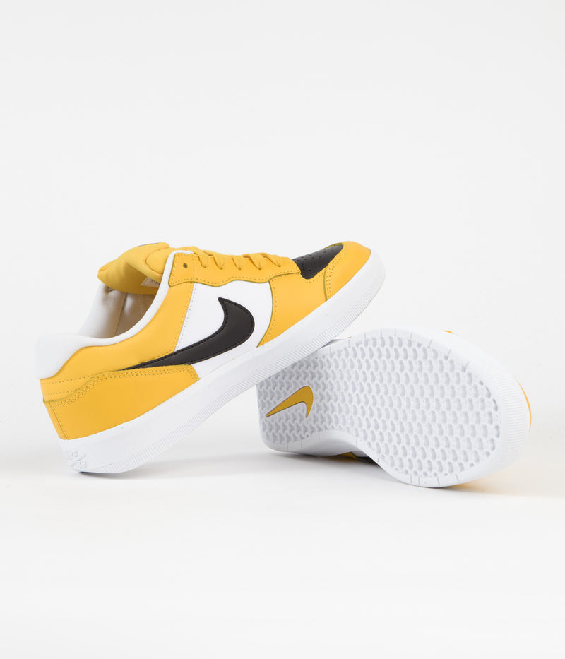 Nike SB Force 58 Premium Shoes in University Gold and Black and White - Pecan