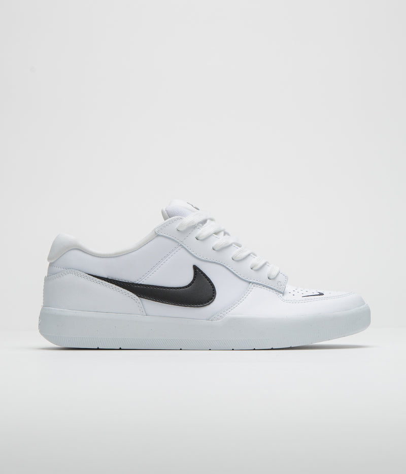 Nike SB Force 58 Premium Shoes in White and Black and White - White
