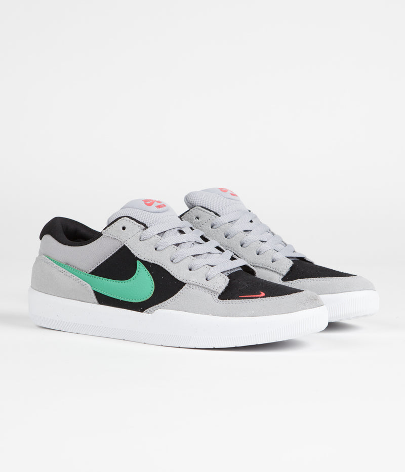 Nike SB Force 58 Shoes in Wolf Grey and Light Menta and Black - Wolf Grey