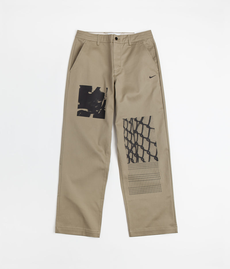 Nike SB GFX El Chino Pants in Neutral Olive and Black