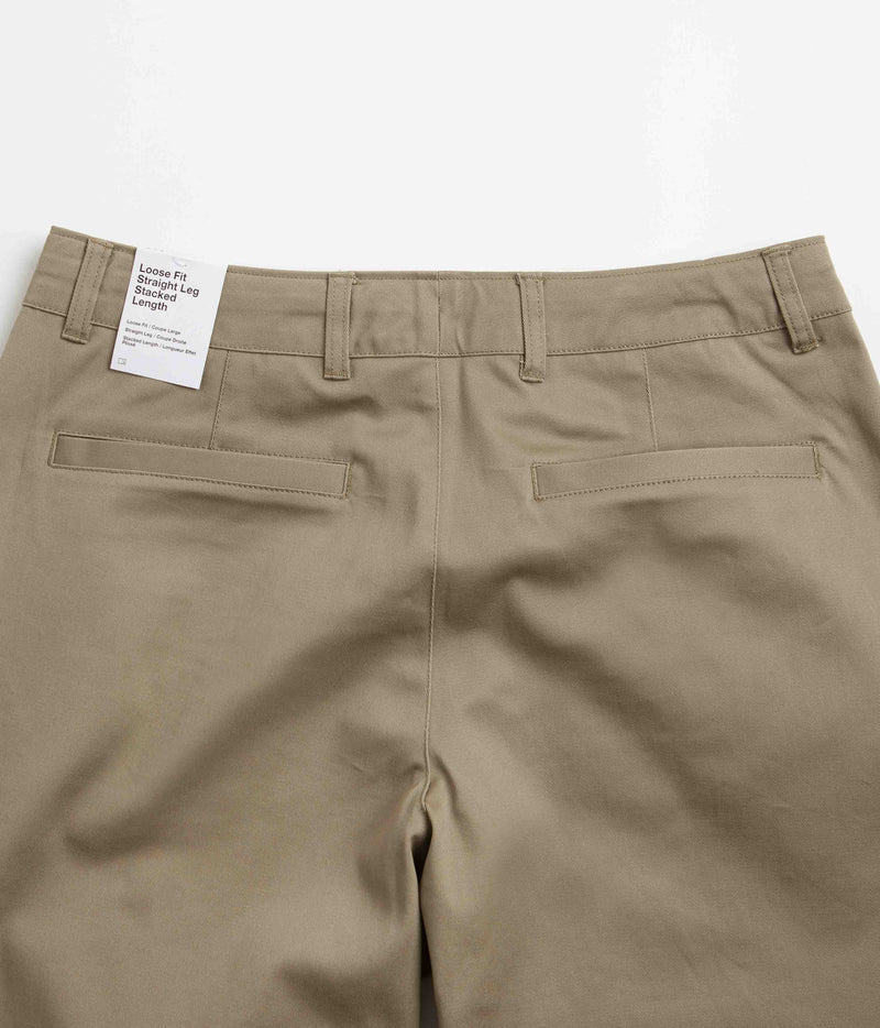 Nike SB GFX El Chino Pants in Neutral Olive and Black