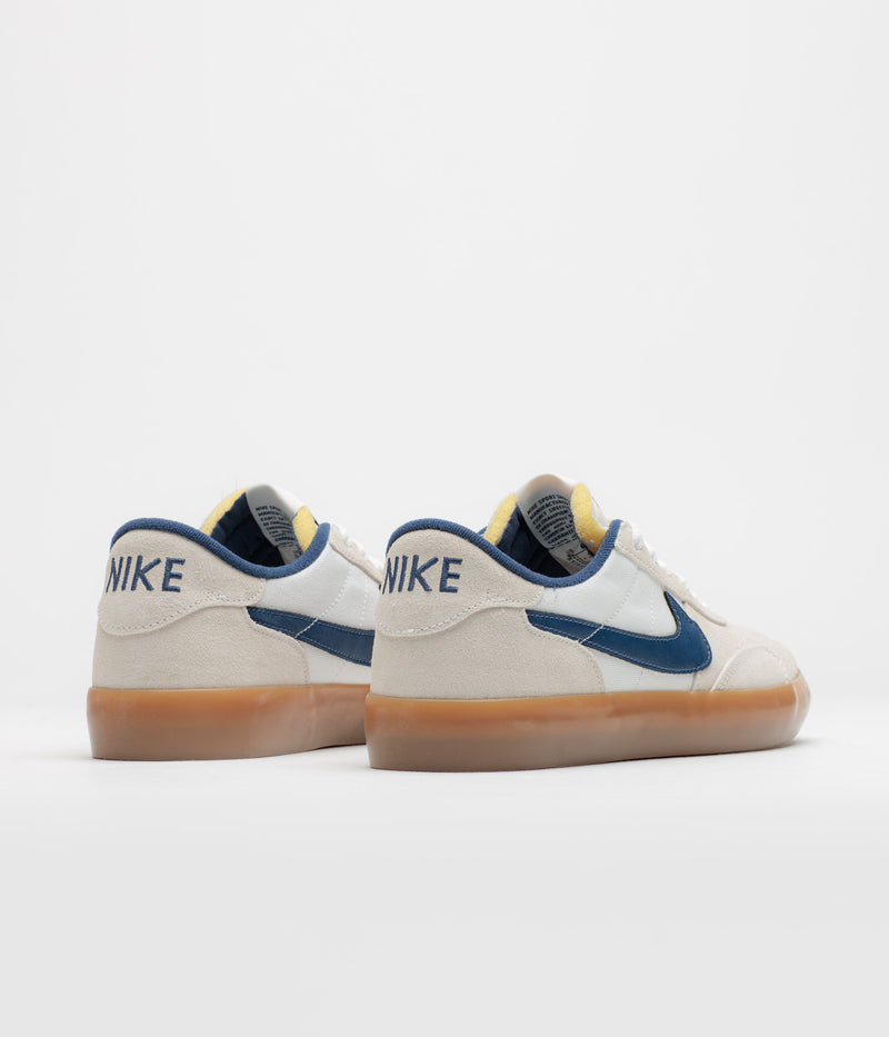 Nike SB Heritage Vulc Shoes in Summit White and Navy and White - Gum Light Brown