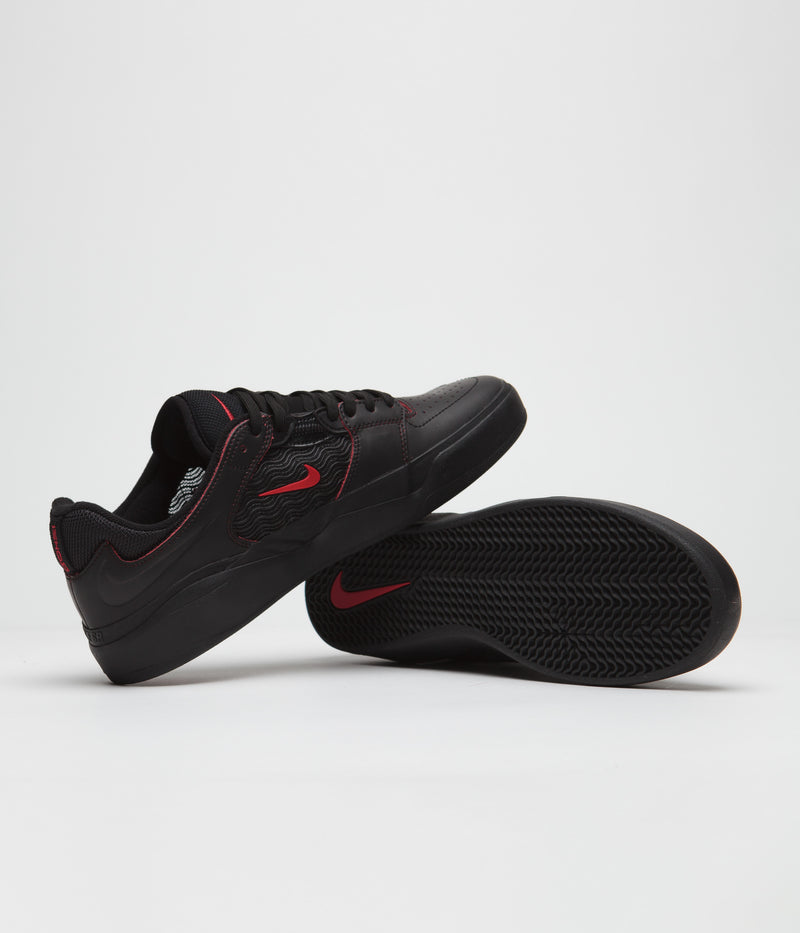 Nike SB Ishod Premium Shoes in Black and University Red and Black - Black