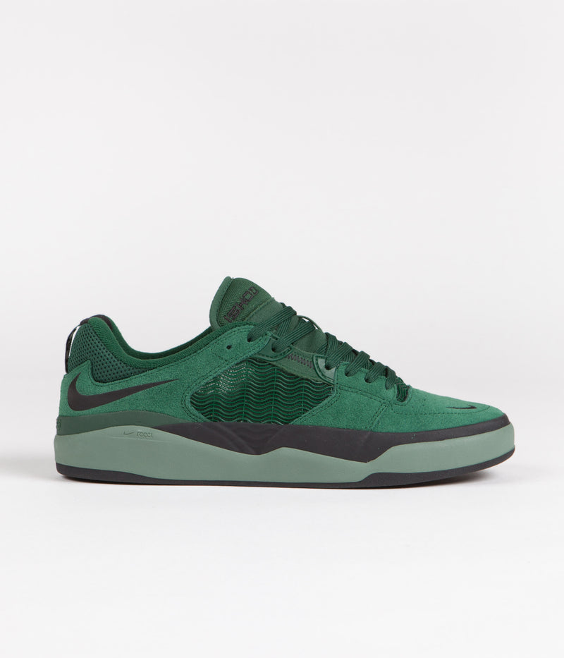 Nike SB Ishod Shoes in Gorge Green and Black and Dutch Green - Black