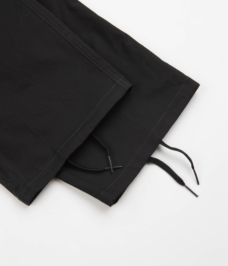 Nike SB Kearny Cargo Pants in Black and Black / Anthracite / White