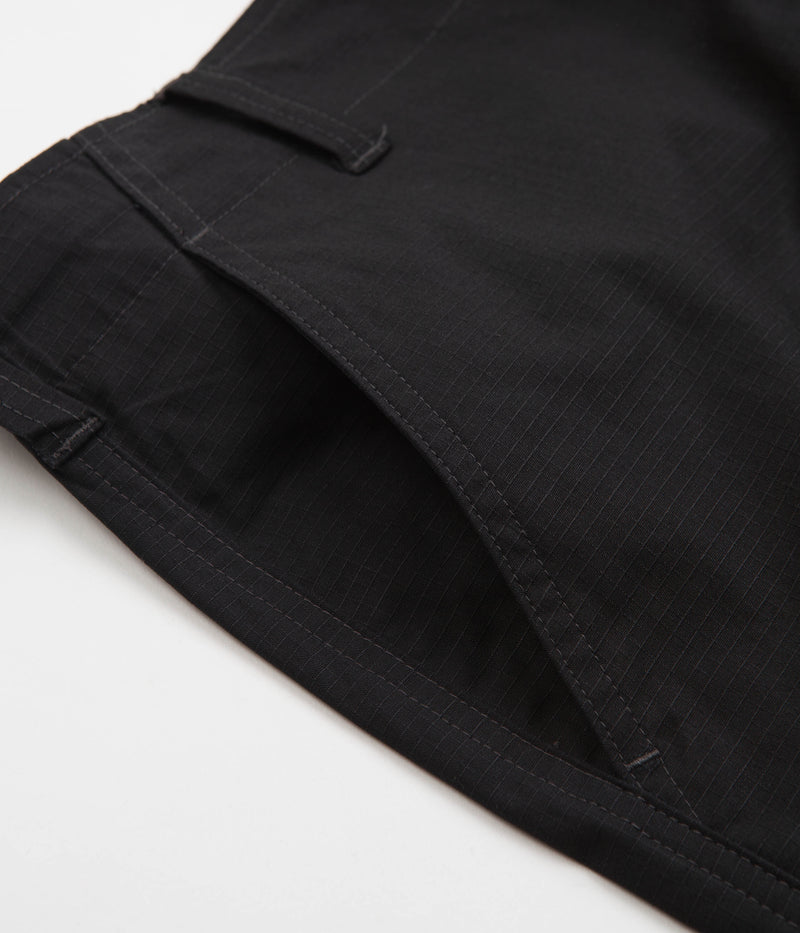 Nike SB Kearny Cargo Pants in Black and Black / Anthracite / White