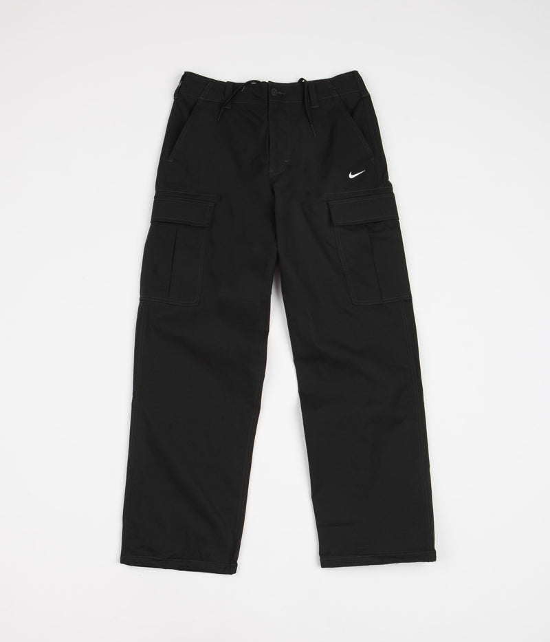 Nike SB Kearny Cargo Pants in Black and White