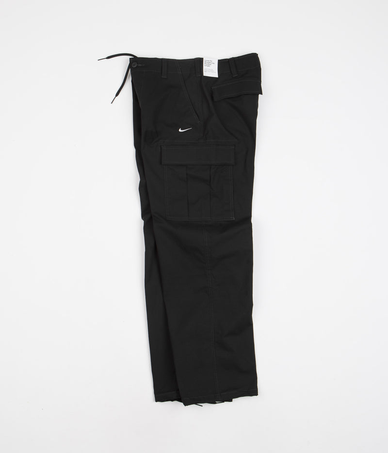 Nike SB Kearny Cargo Pants in Black and White