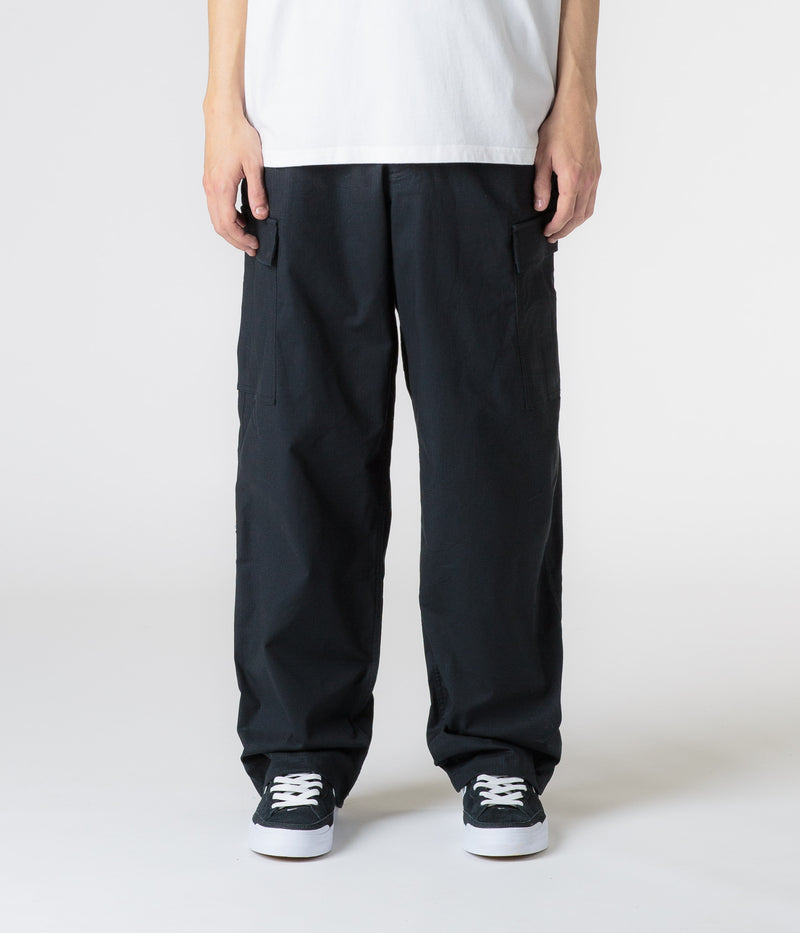 Nike SB Kearny Cargo Pants in Black
