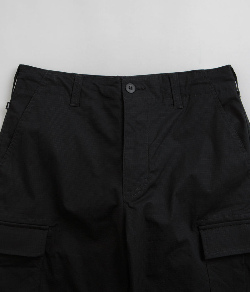 Nike SB Kearny Cargo Pants in Black