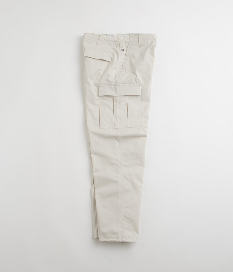 Nike SB Kearny Cargo Pants in Light Bone