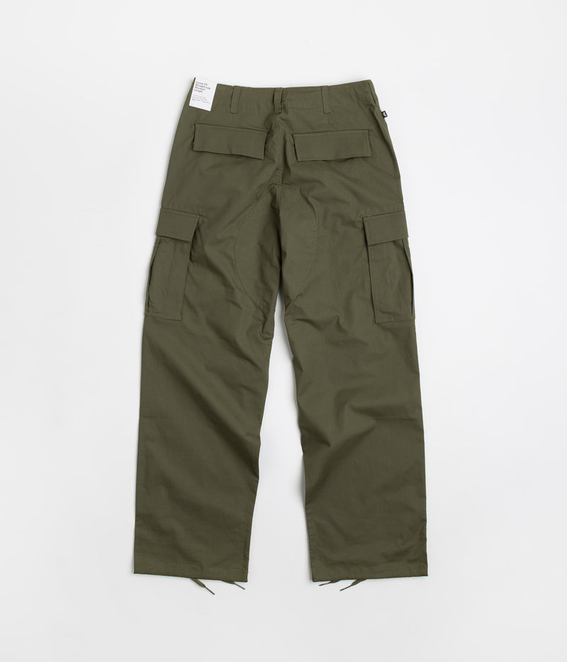 Nike SB Kearny Cargo Pants in Medium Olive