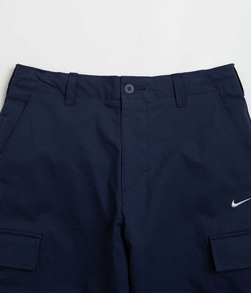 Nike SB Kearny Cargo Pants in Midnight Navy and White