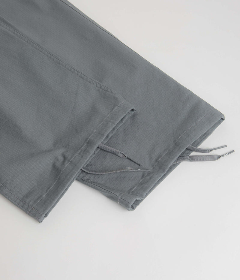 Nike SB Kearny Cargo Pants in Smoke Grey