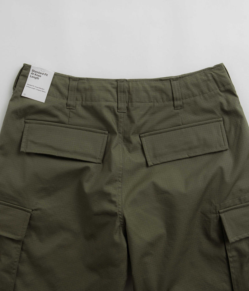Nike SB Kearny Cargo Shorts in Medium Olive