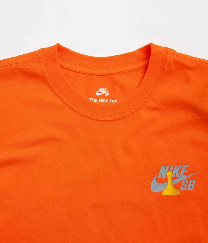 Nike SB Muni T-Shirt in Safety Orange
