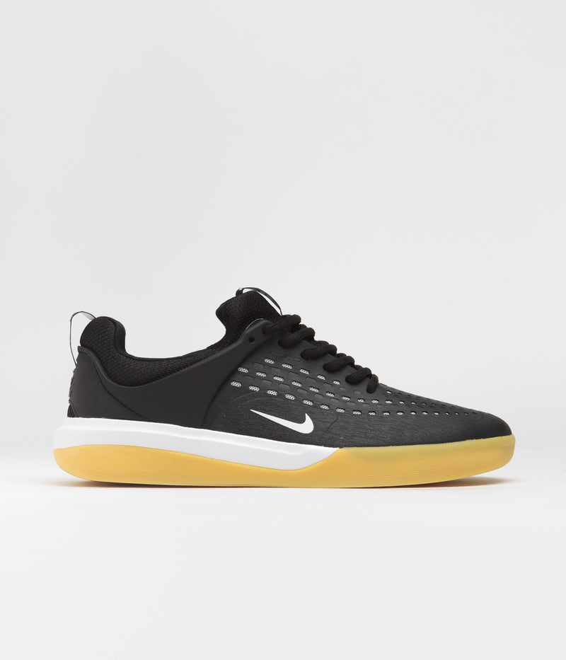 Nike SB Nyjah 3 Shoes in Black and White and Black - White