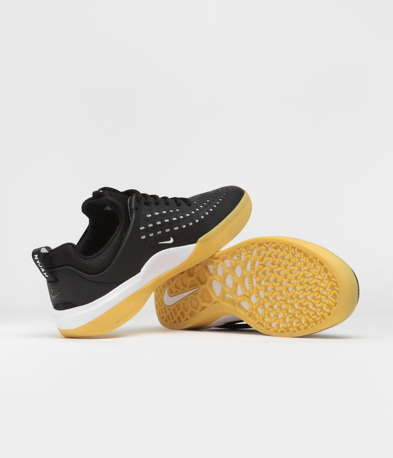 Nike SB Nyjah 3 Shoes in Black and White and Black - White