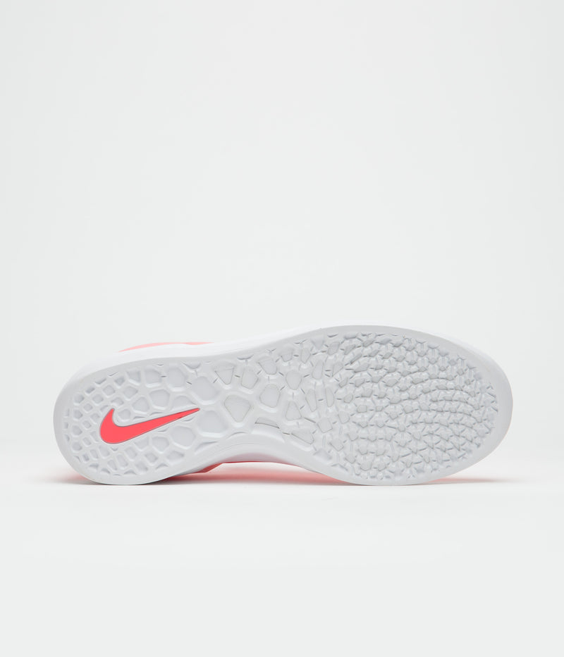 Nike SB Nyjah 3 Shoes in Hot Punch and White and Hot Punch - Hot Punch