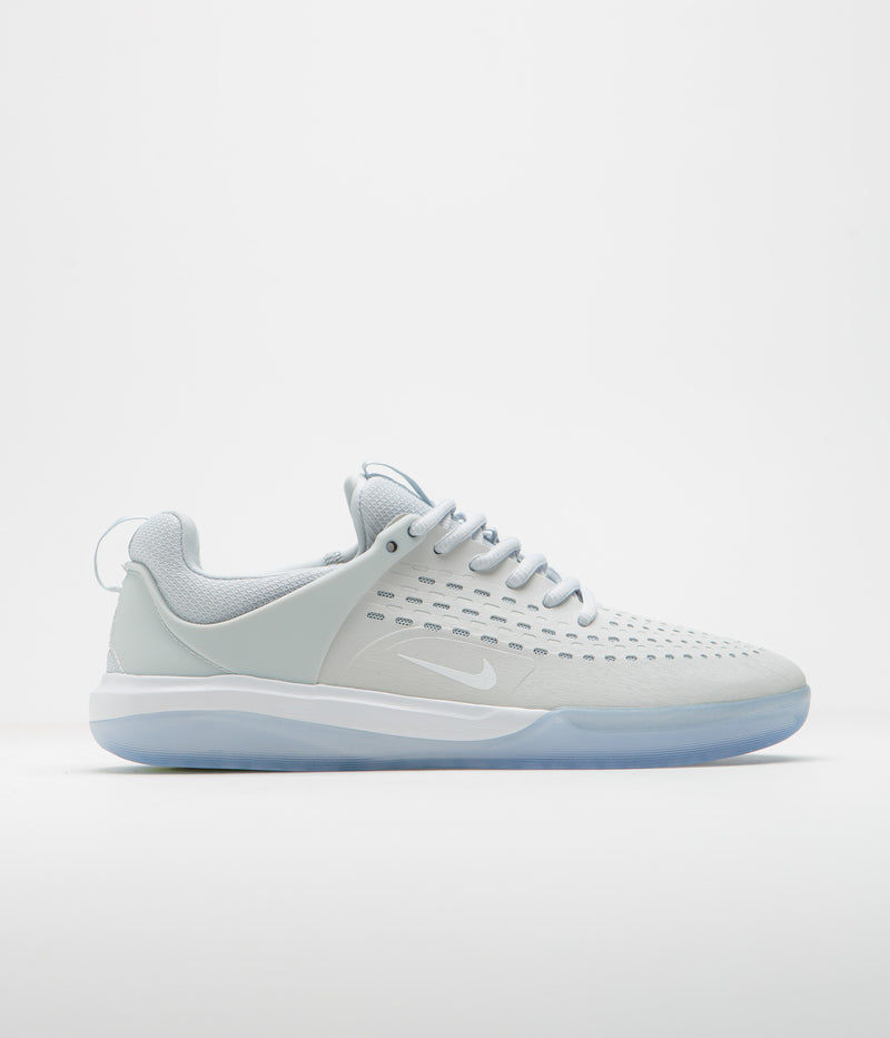 Nike SB Nyjah 3 Shoes in Pure Platinum and White and Pure Platinum - Volt