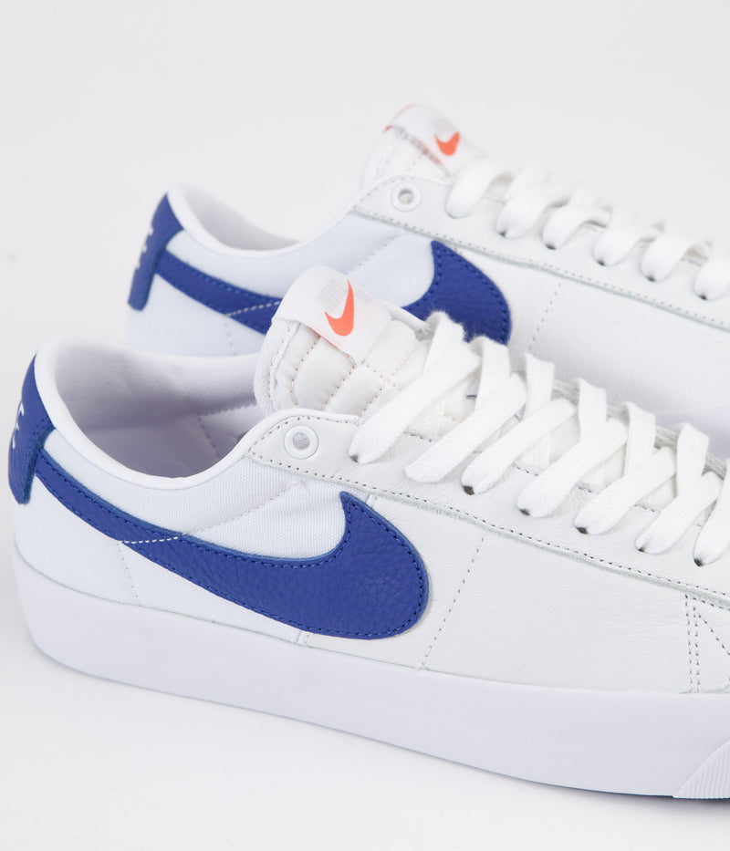 Nike SB Orange Label Blazer Low Pro GT Shoes in White and Varsity Royal and White - Varsity Royal