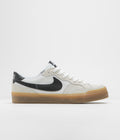 Nike SB Pogo Shoes in White and Black and White - Gum Light Brown