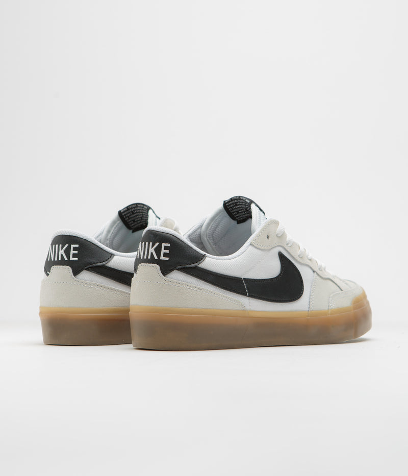 Nike SB Pogo Shoes in White and Black and White - Gum Light Brown