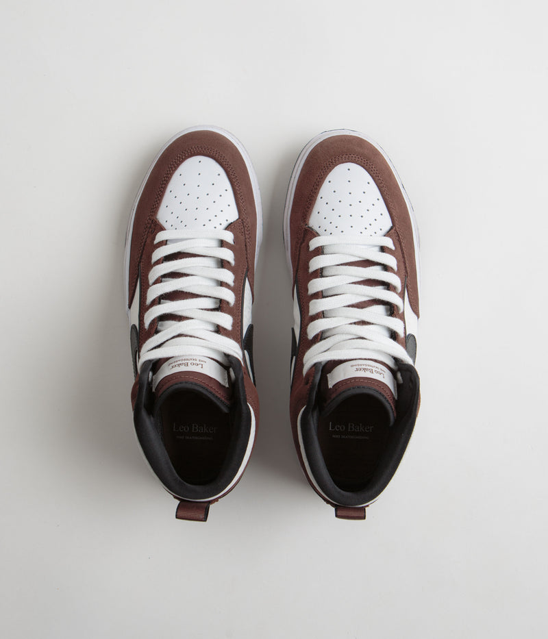 Nike SB React Leo Shoes in Light Chocolate and Black and White - Black