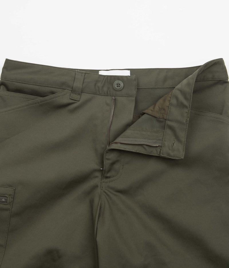 Nike SB Skate Shorts in Cargo Khaki