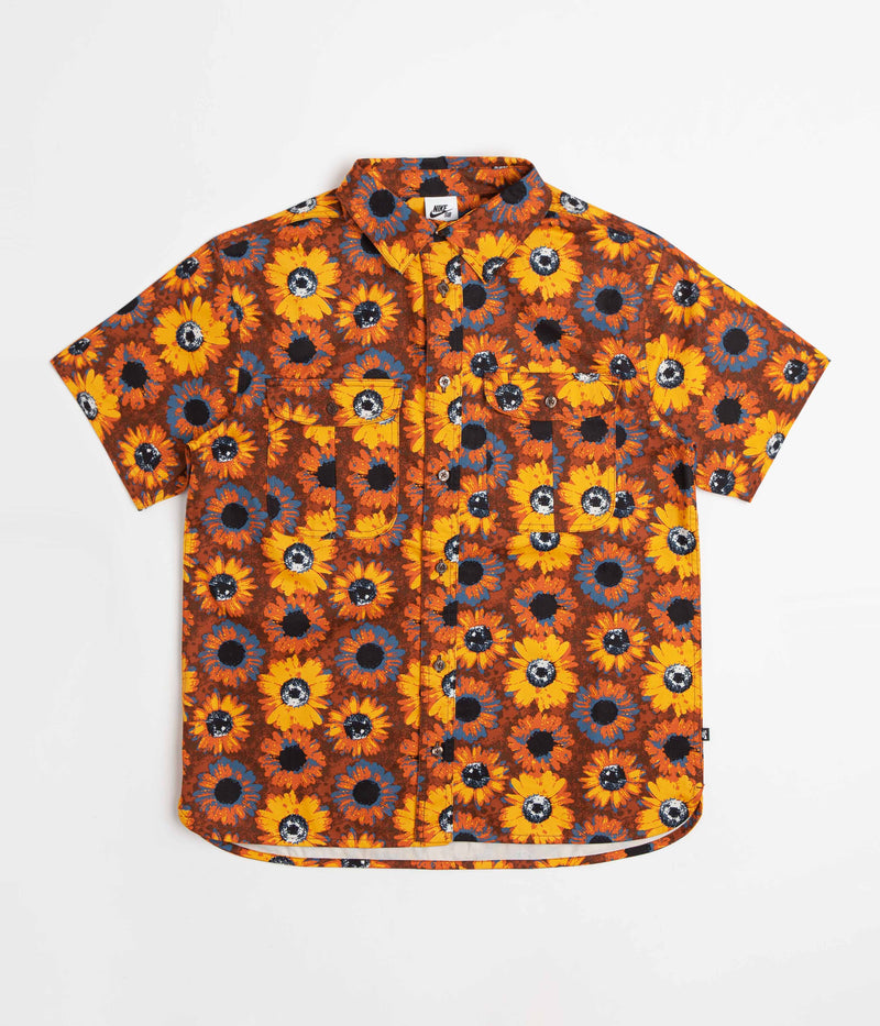 Nike SB Tanglin Short Sleeve Shirt in Light Bone and University Gold / White