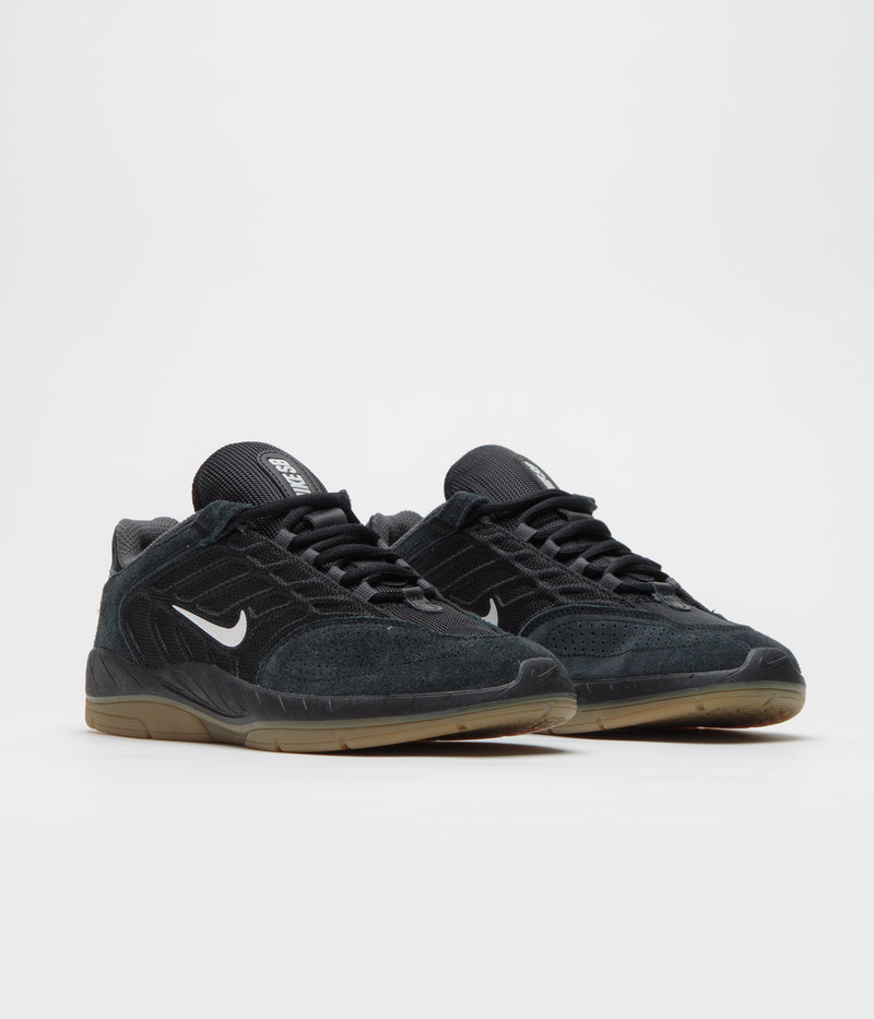 Nike SB Vertebrae Shoes in Black and Summit White and Anthracite - Black