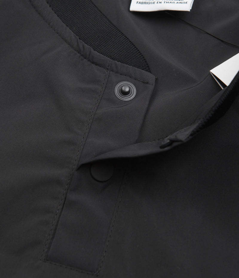 Nike SB Wind Shirt in Black