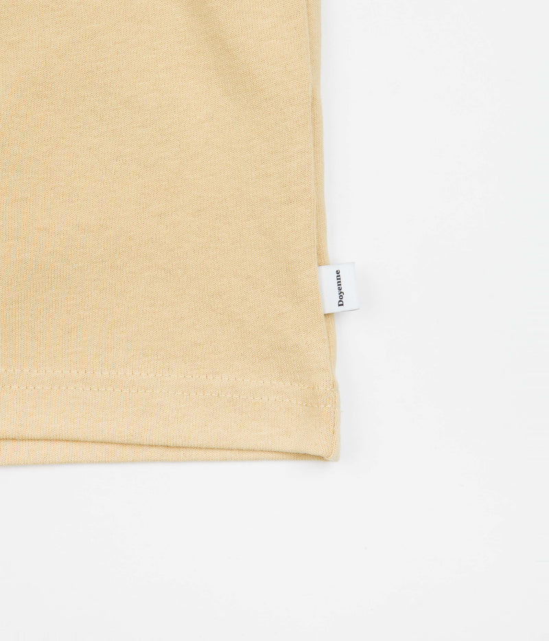 Nike SB x Doyenne T-Shirt in Sesame