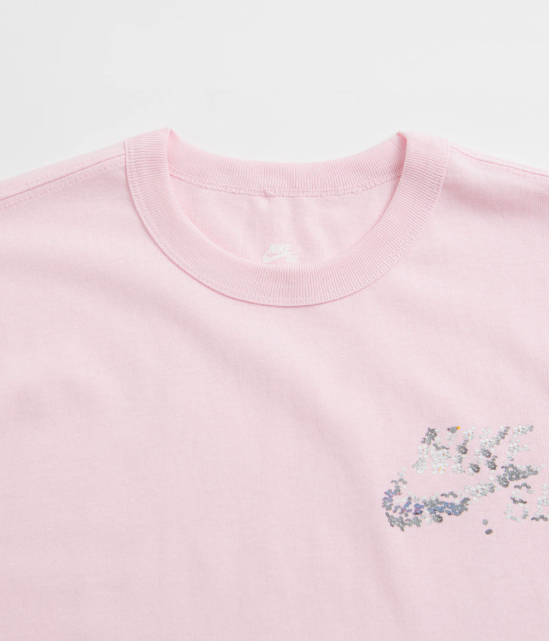 Nike SB Yuto T-Shirt in Pink Foam