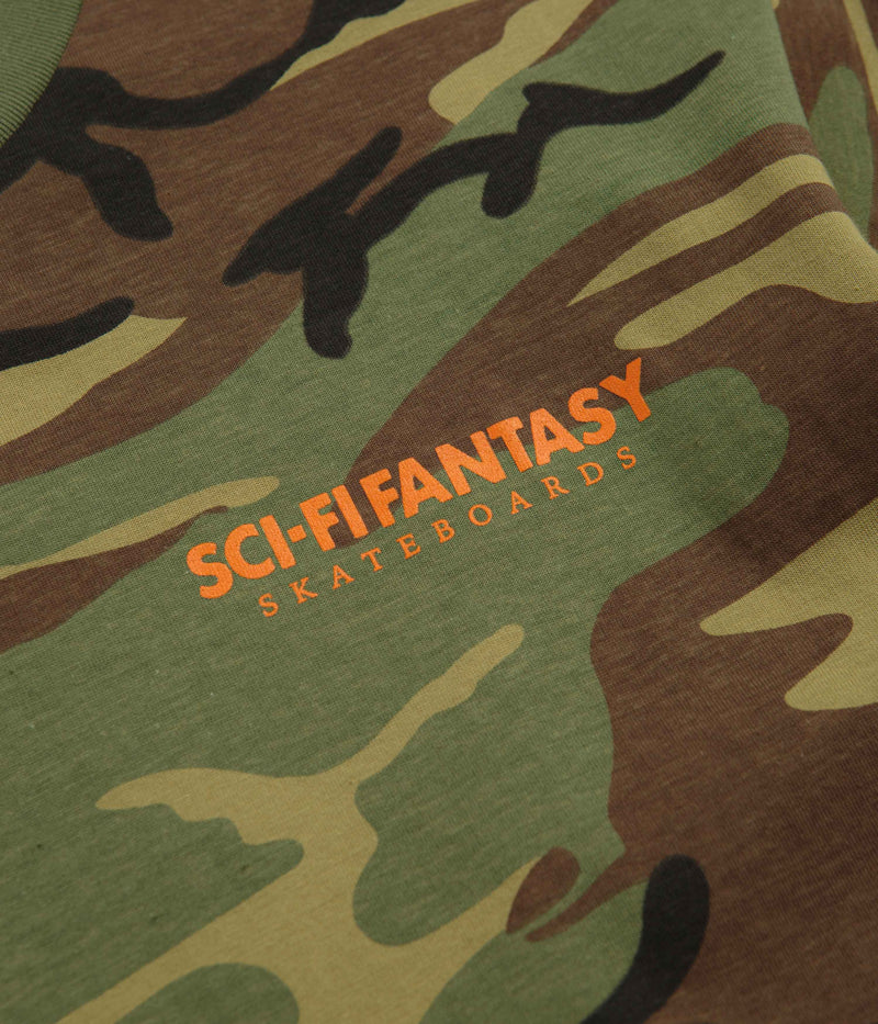 Sci-Fi Fantasy Camo T-Shirt in Green