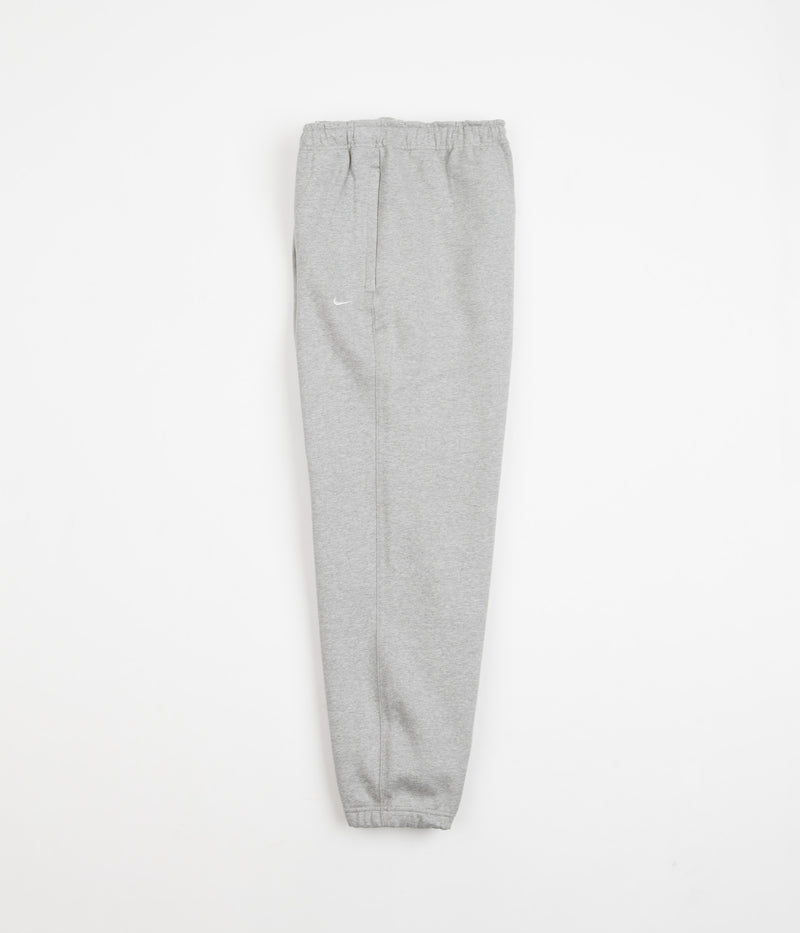 Nike Solo Swoosh Fleece Sweatpants in Dark Grey Heather and White