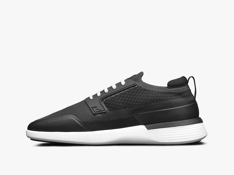Black / White