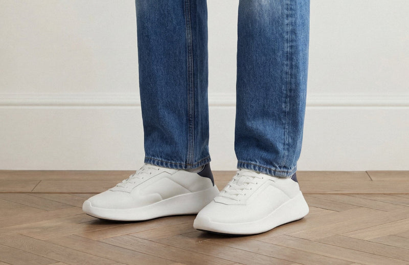 White Navy / White