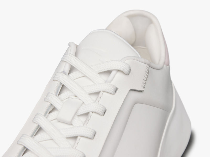 White Pink / White
