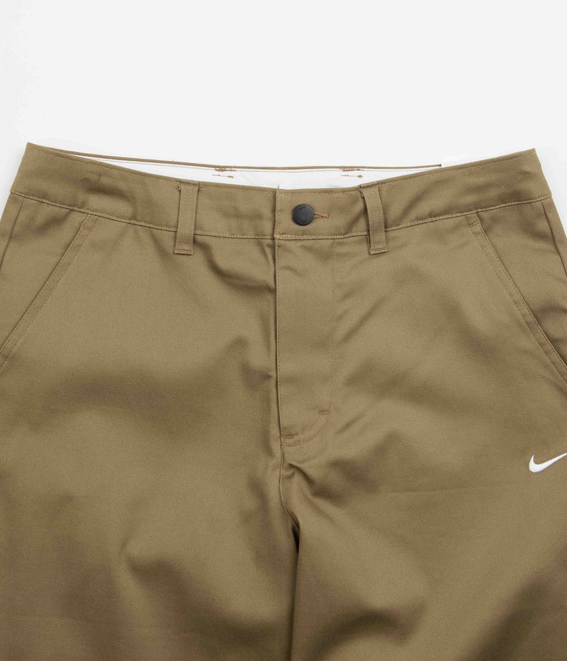 Nike Unlined Chino Pants in Dark Driftwood and White