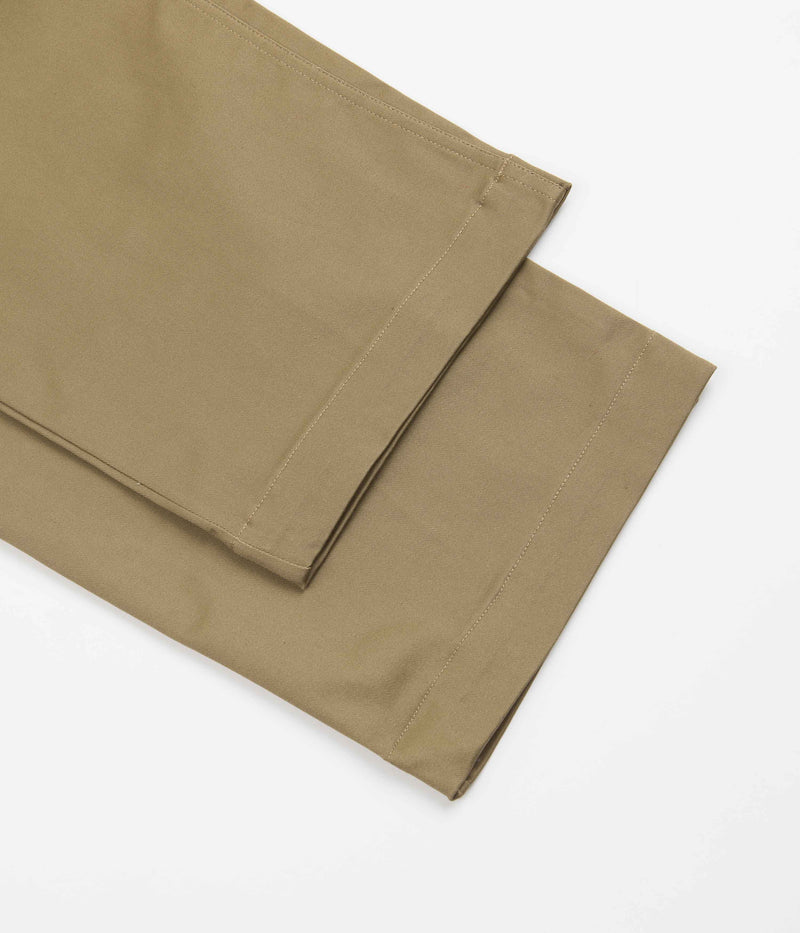 Nike Unlined Chino Pants in Dark Driftwood and White