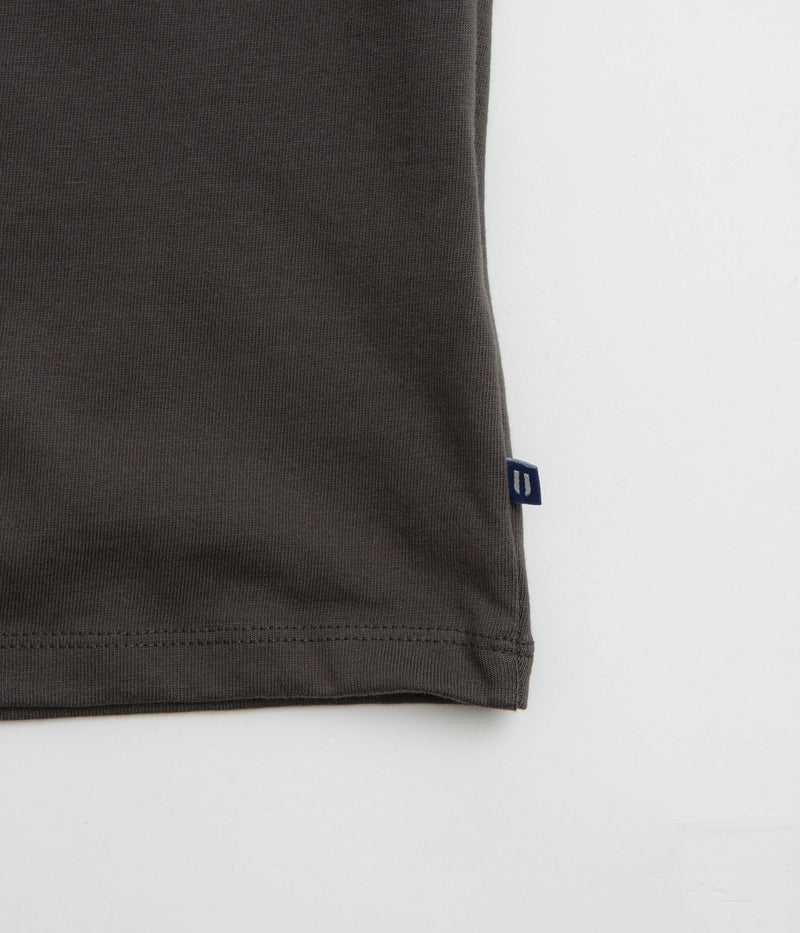 Uskees 7006 T-Shirt in Faded Black