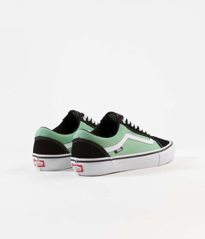 Vans Old Skool Pro Shoes in Black and Jade