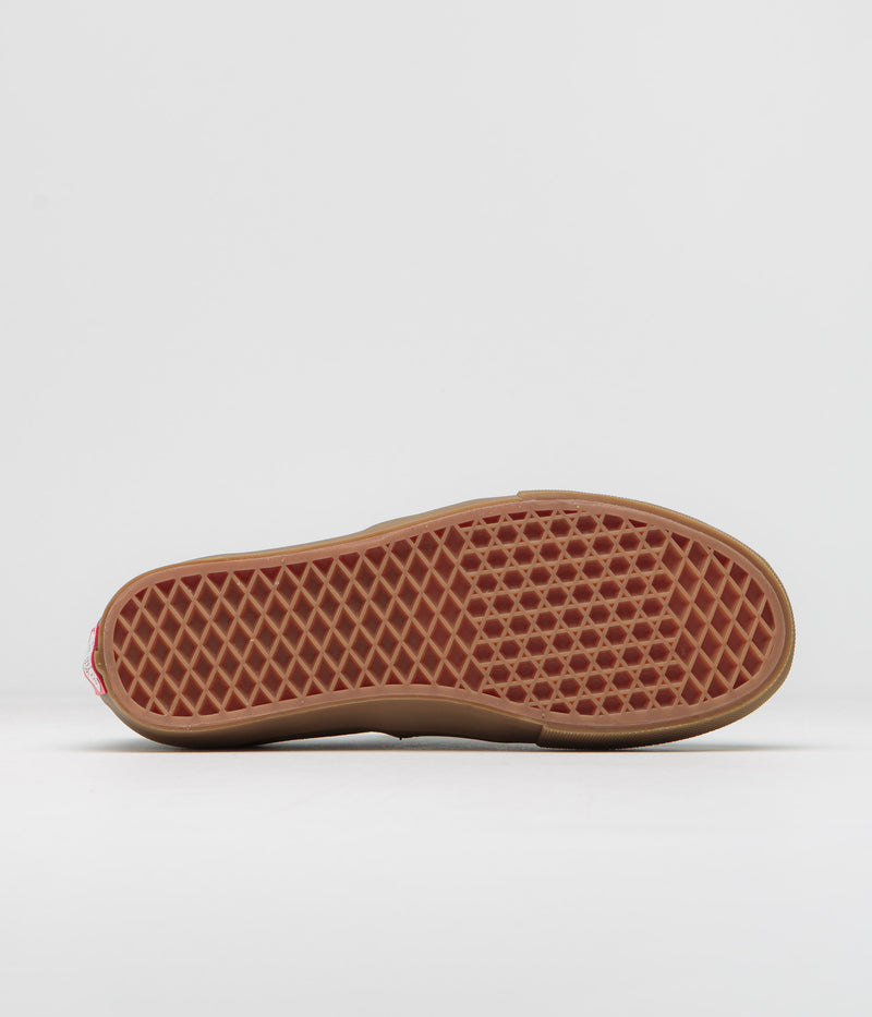 Vans Skate Authentic Shoes in Black and Black / Gum