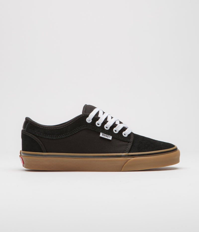 Vans Skate Chukka Low Shoes in Black and Black / Gum