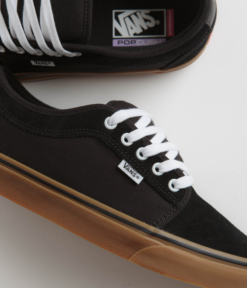 Vans Skate Chukka Low Shoes in Black and Black / Gum