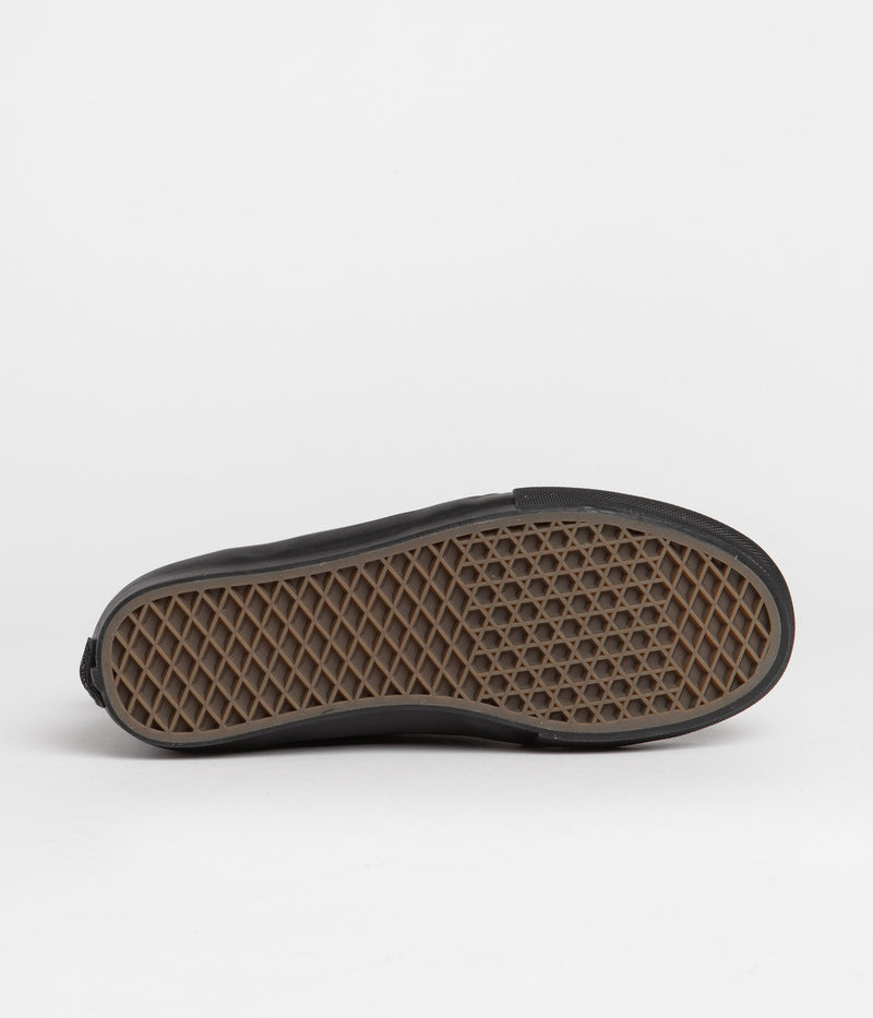 Vans Skate Chukka VCU Shoes in Mono Black